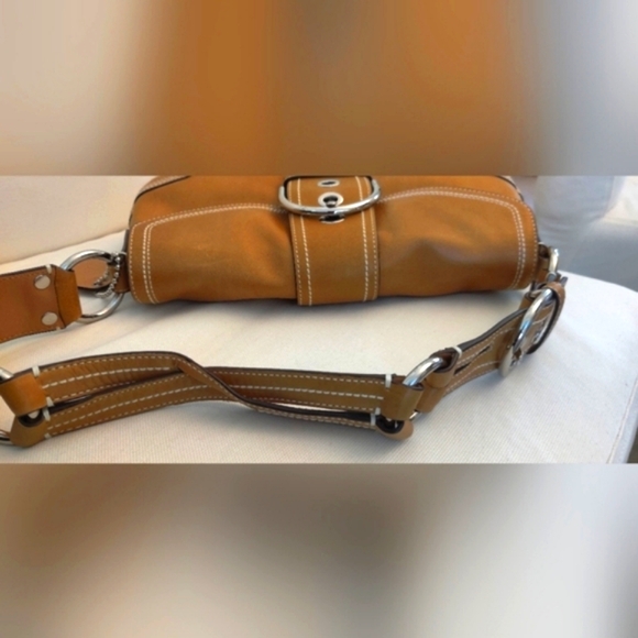 Coach Soho Hobo Tan Leather Shoulder Bag with Buckle Front and Braided Handle - Picture 10 of 10